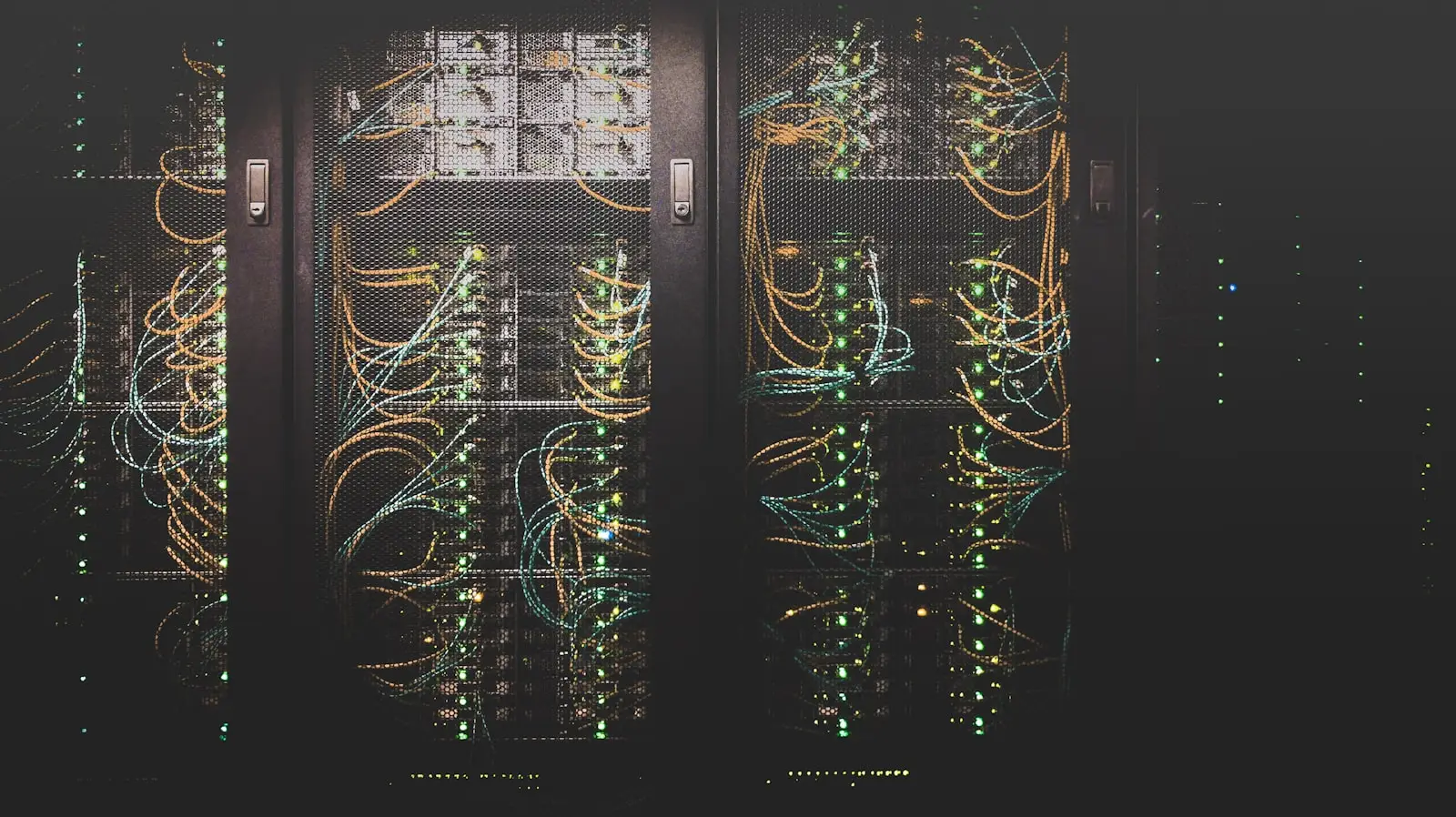 Panneau solaire data center : guide complet 2026 rentabilité et APER